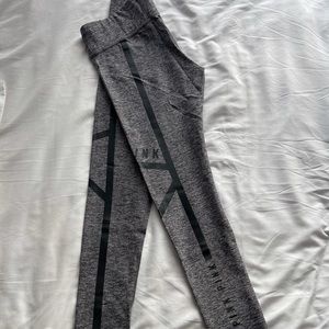 PINK Victoria’s Secret Leggings